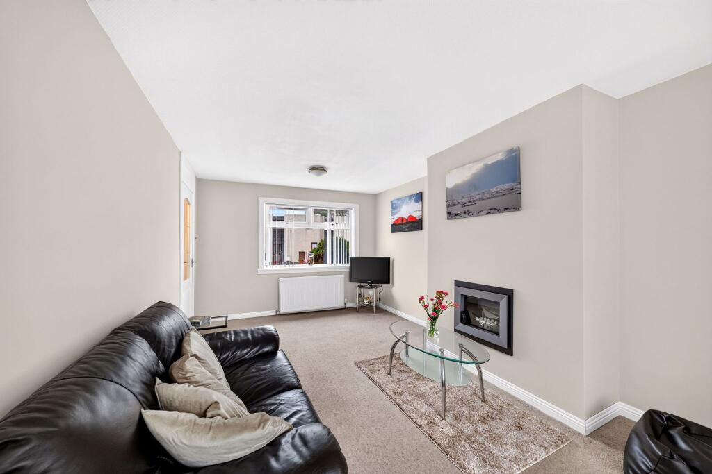 House in Edinburgh - View 3