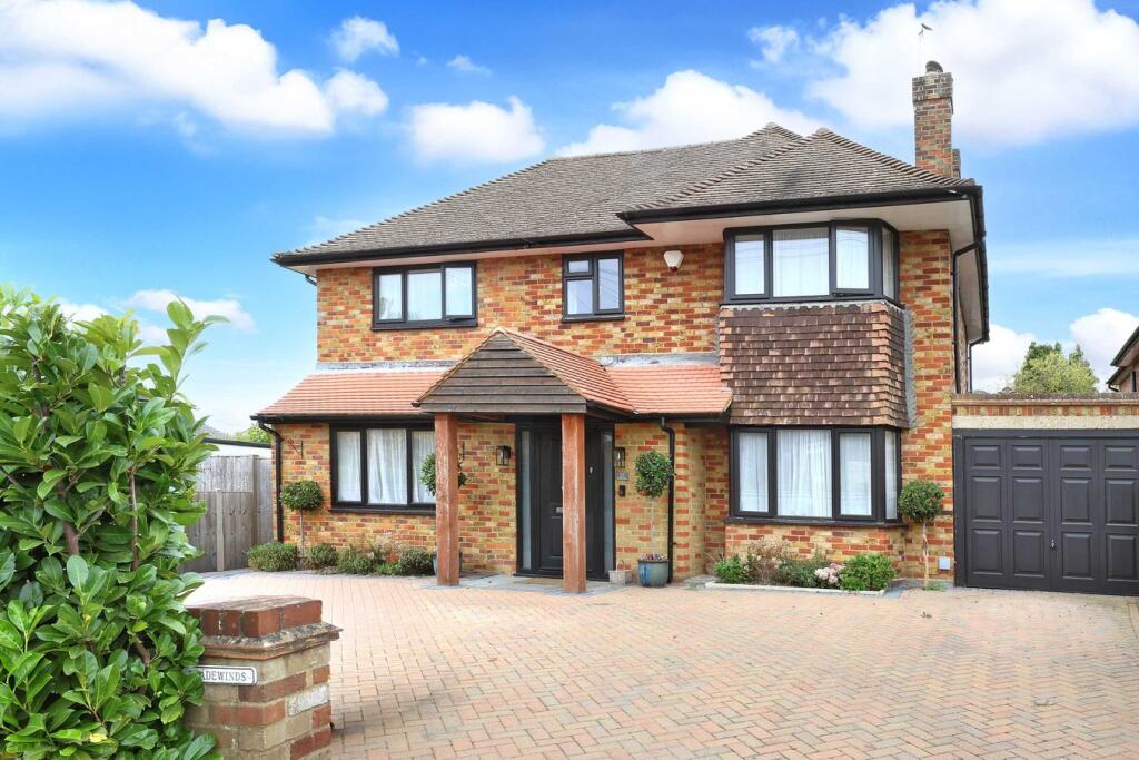 Main image of property: Joiners Lane, Chalfont St Peter, SL9