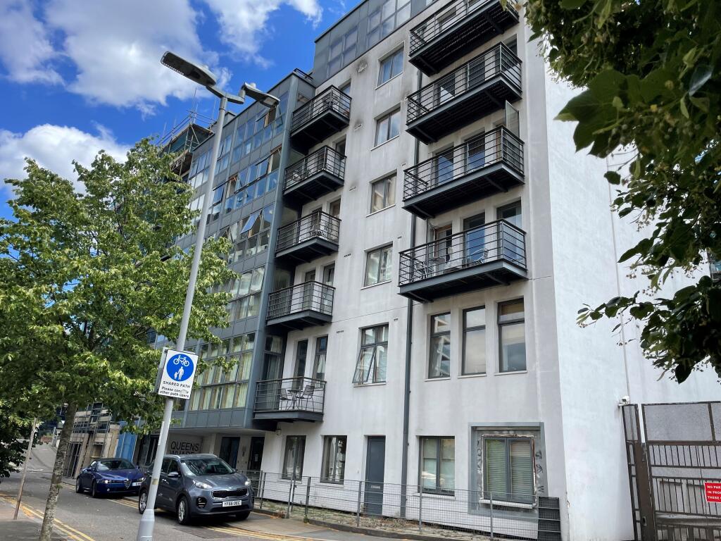 Main image of property: 68 Queens Wharf, 47 Queens Road, Berkshire, RG1 4QE