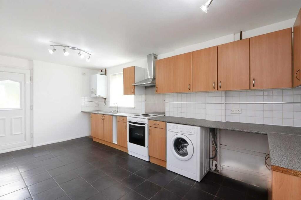 Raeburn Road, Sheffield, S14 photo 3