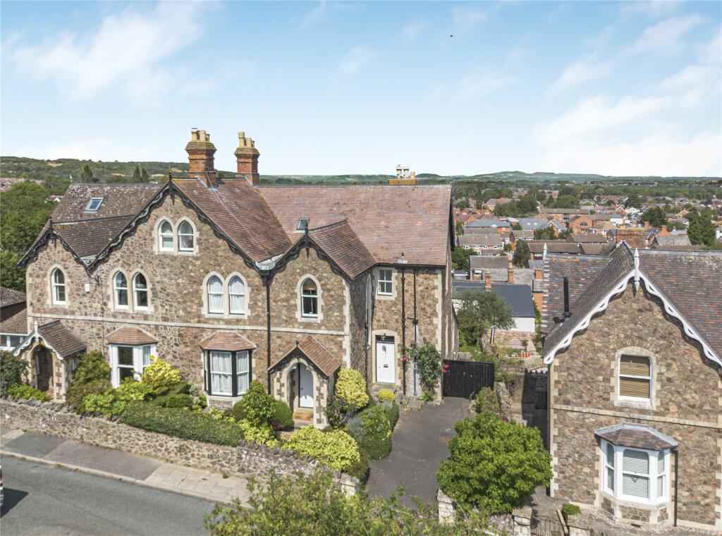 5-bed semi-detached on Highfield Road, Malvern, Worcestershire, WR14, £600,000