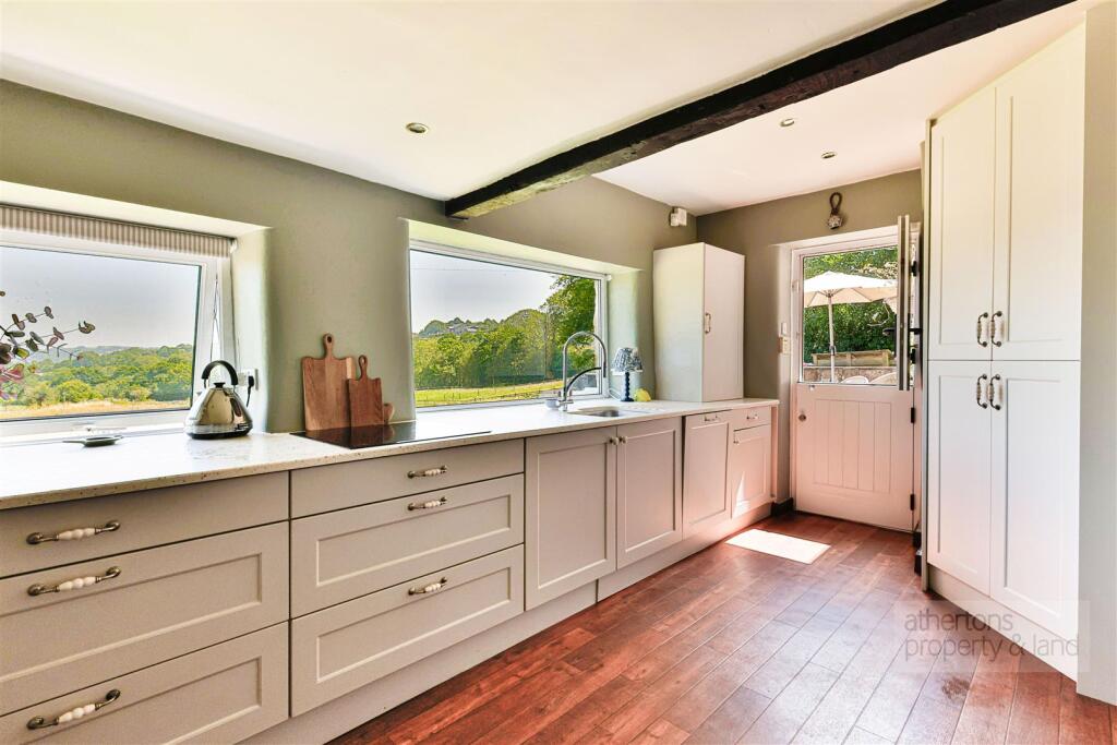 House in Ribble Valley, Mellor - View 5