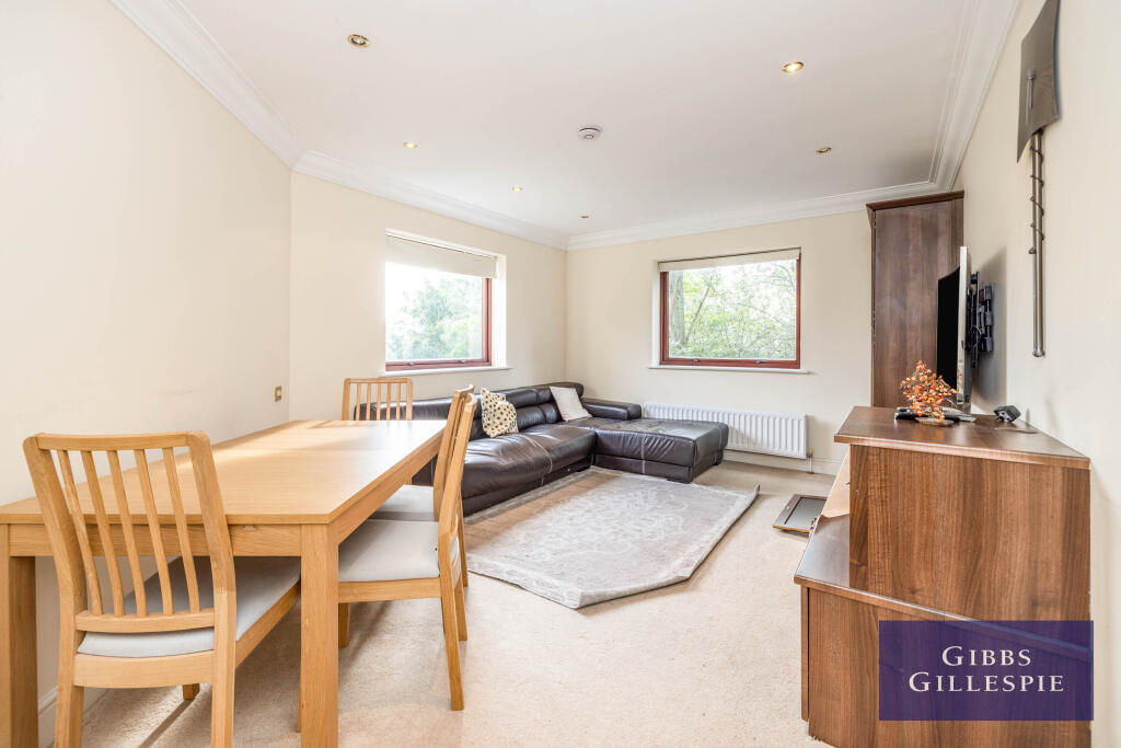 Apartment in Harrow - View 2