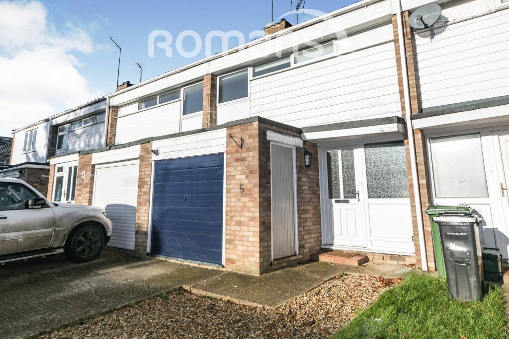 Main image of property: Maple Close, Sonning Common, Reading, RG4