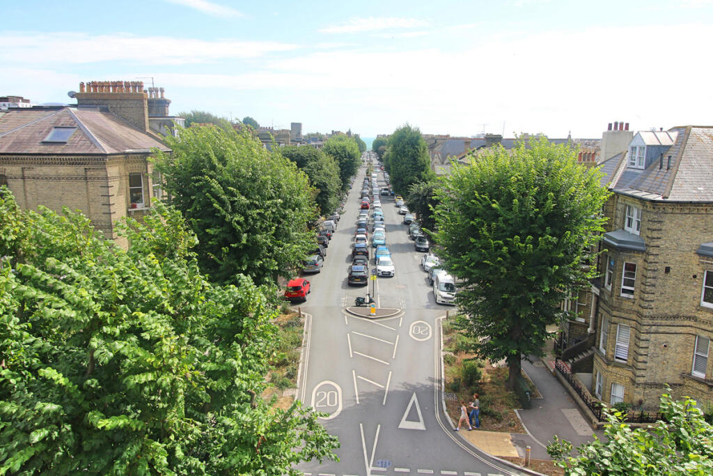 Eaton Court, Eaton Road, Hove photo 3