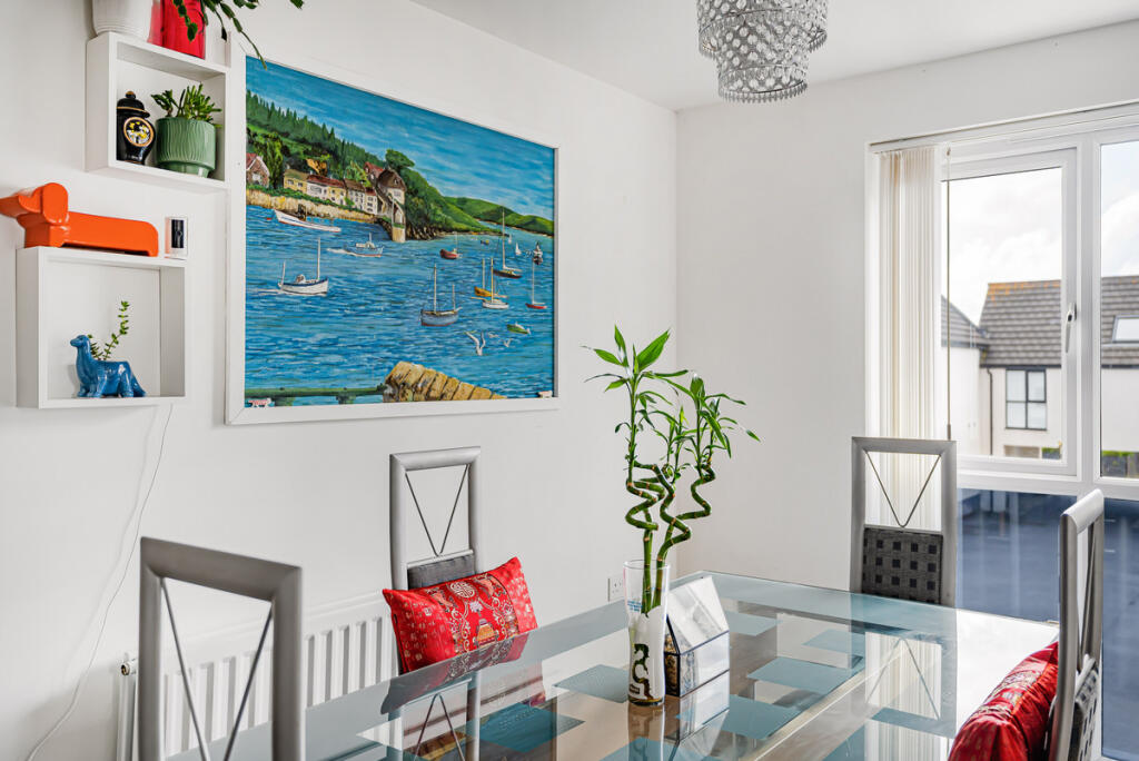 Apartment in Truro - View 3