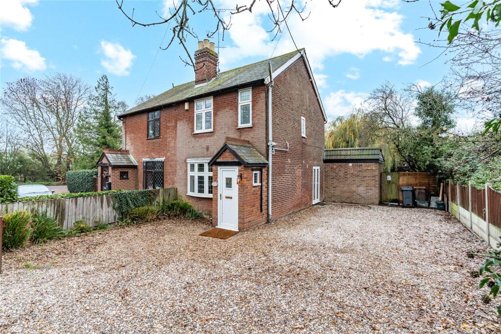Main image of property: Southlands Cottage, Runwell Road, Runwell, Wickford, SS11