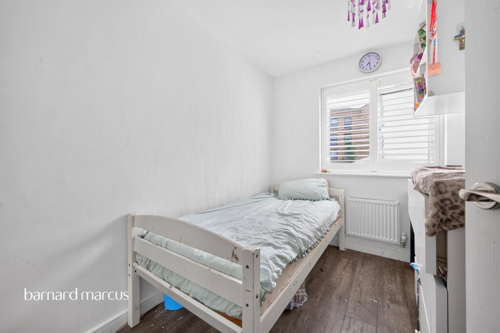 House in Kingston upon Thames - View 5