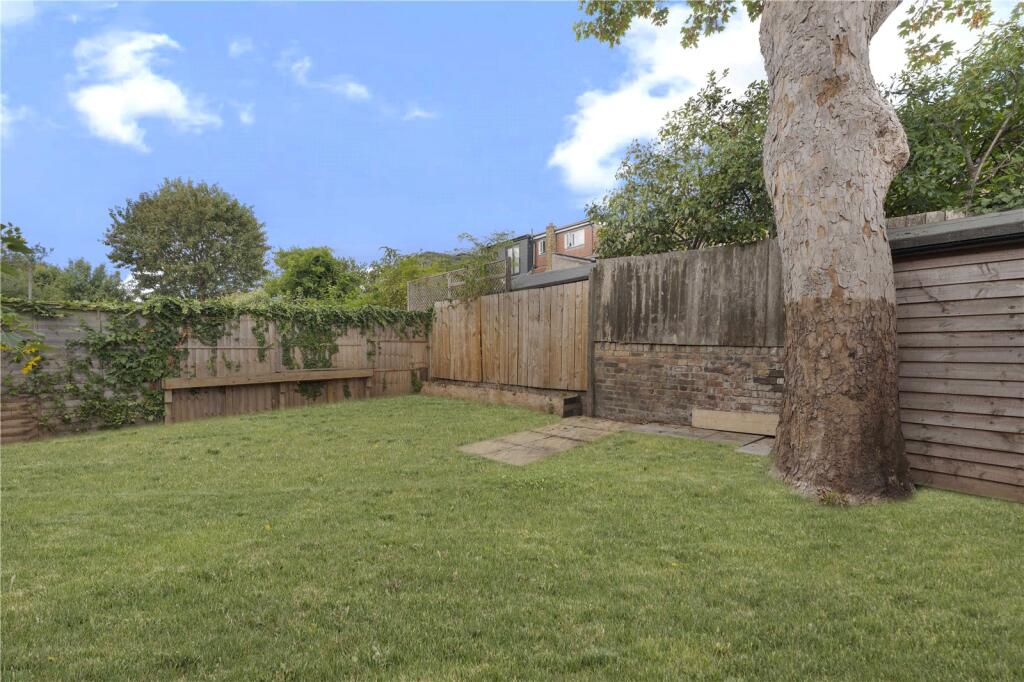 Butterfields, Walthamstow, London, E17 - View 2