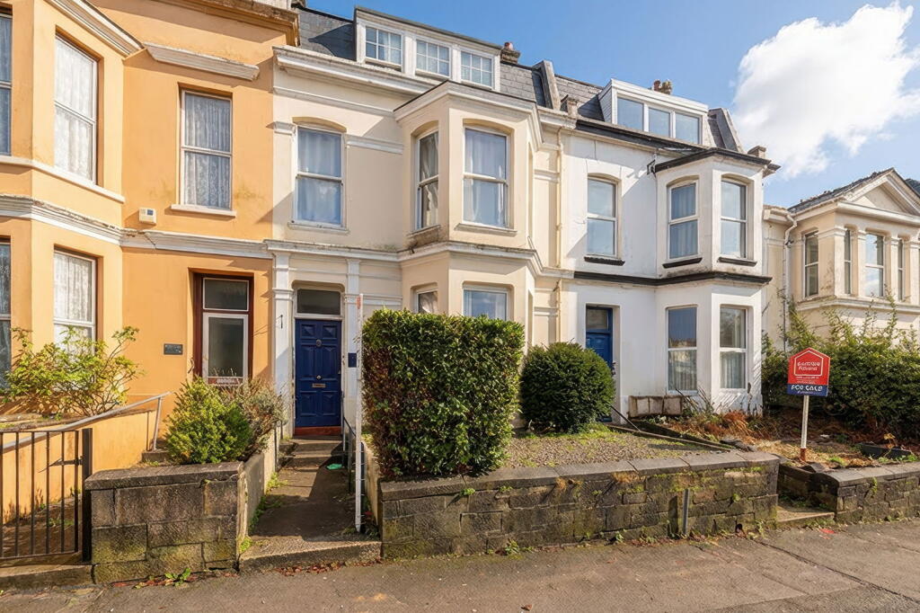 Main image of property: Lipson Road, Plymouth, PL4 8RH