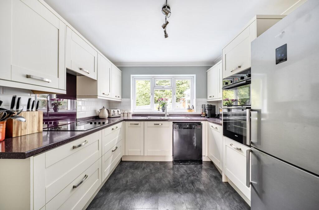 House in Horsham, Rudgwick - View 3