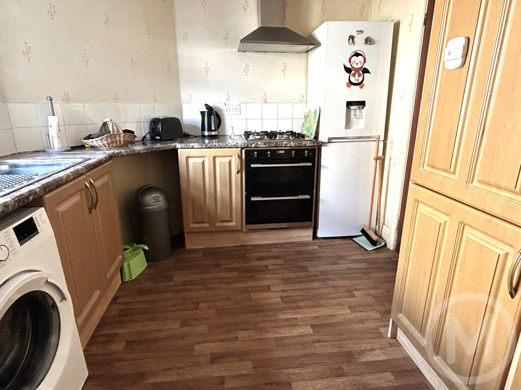 Bryning Avenue, Bispham photo 4