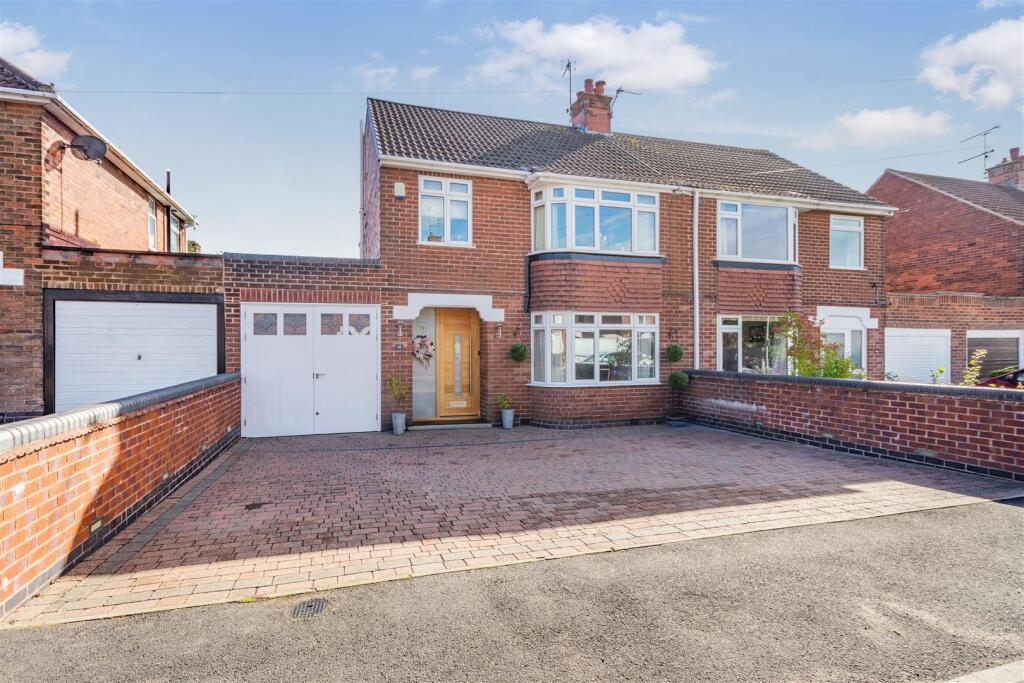 4-bed semi-detached on Litton Avenue, Sutton-in-Ashfield, £295,000