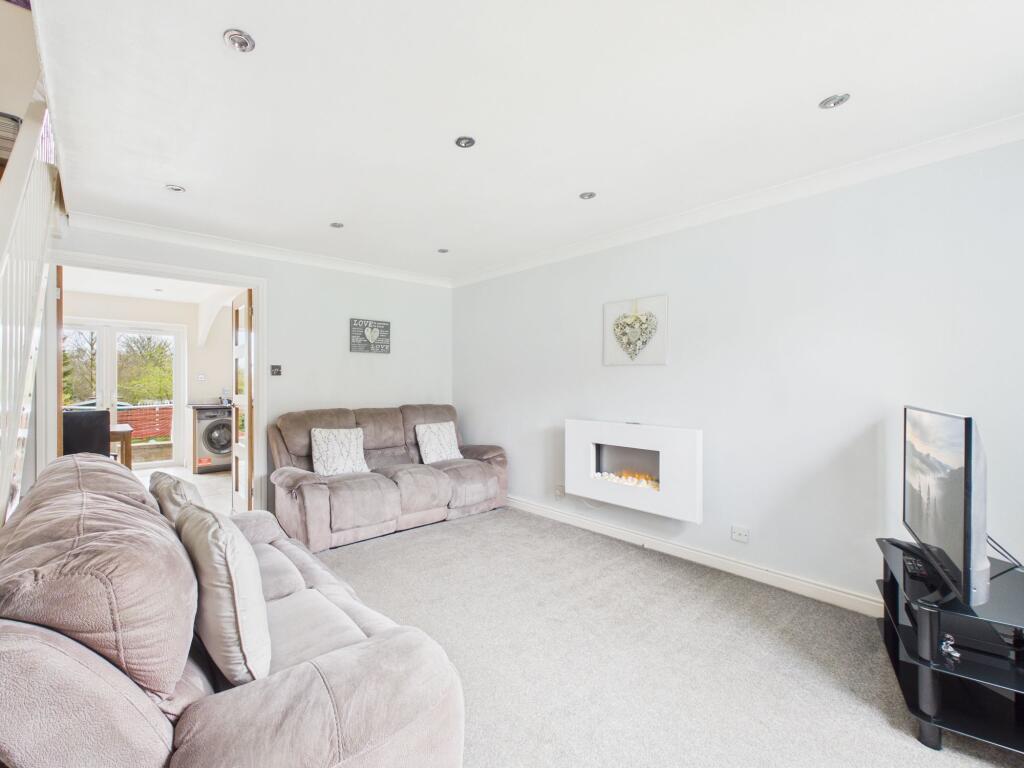 House in Nottingham - View 5