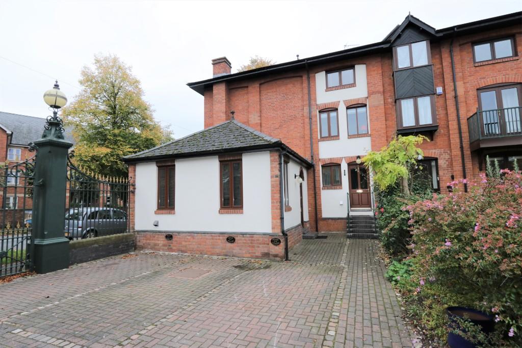 Main image of property: The Maltings, Leamington Spa, Warwickshire, CV32