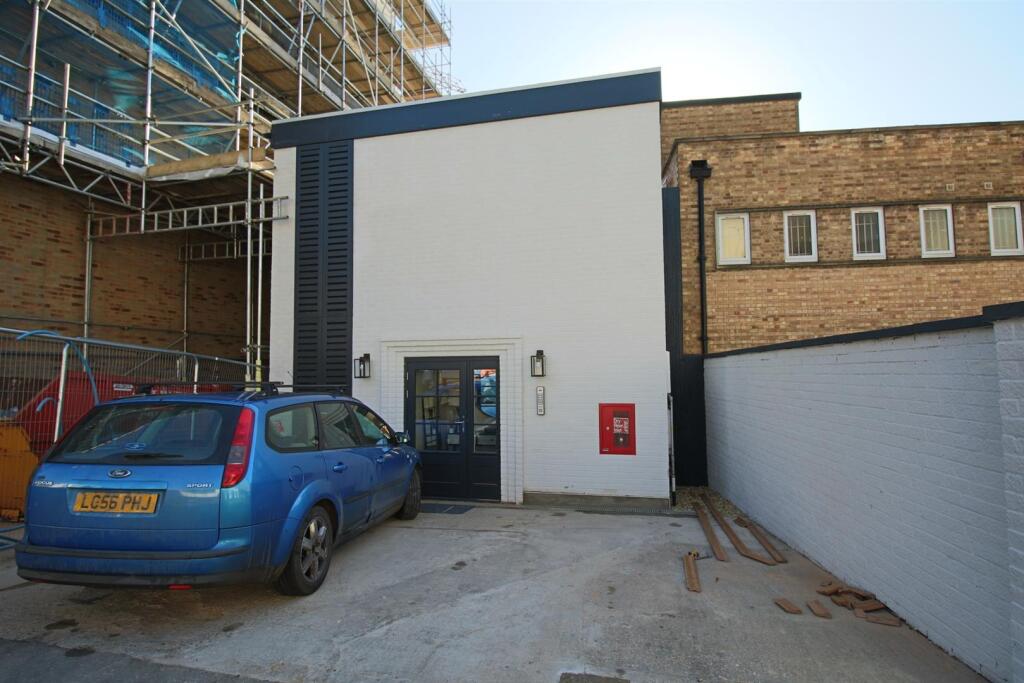 Property photo 8