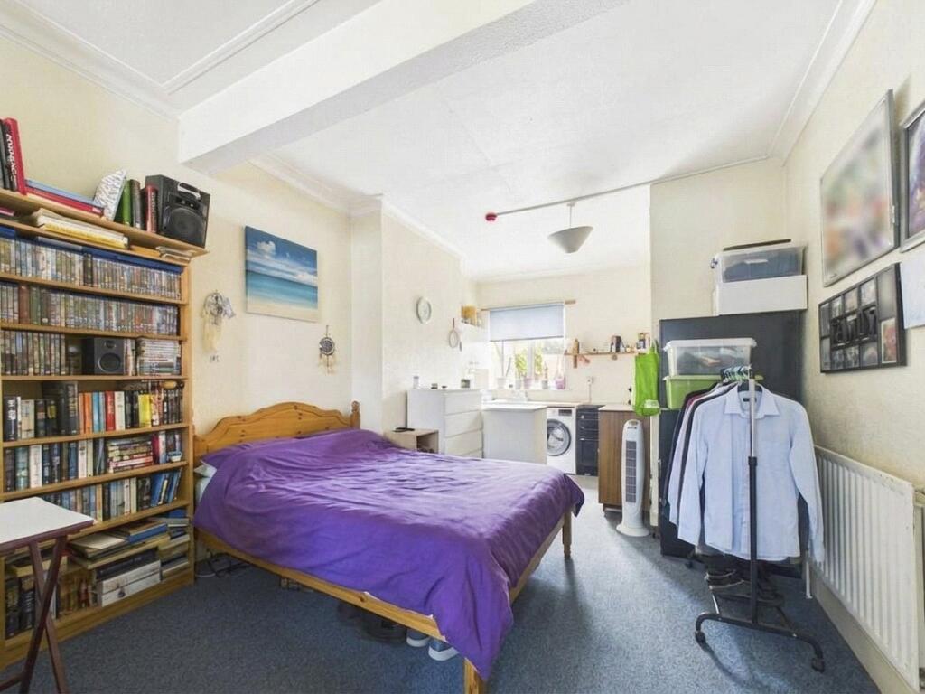 House in Bristol - View 2