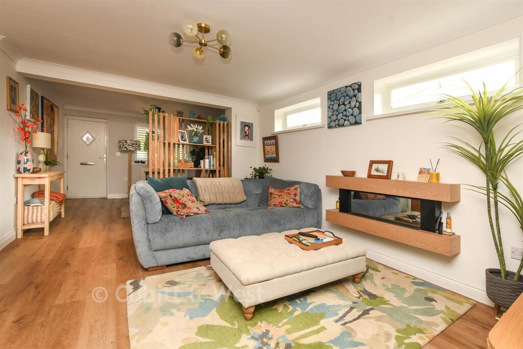 House in Mid Sussex, Worth - View 2