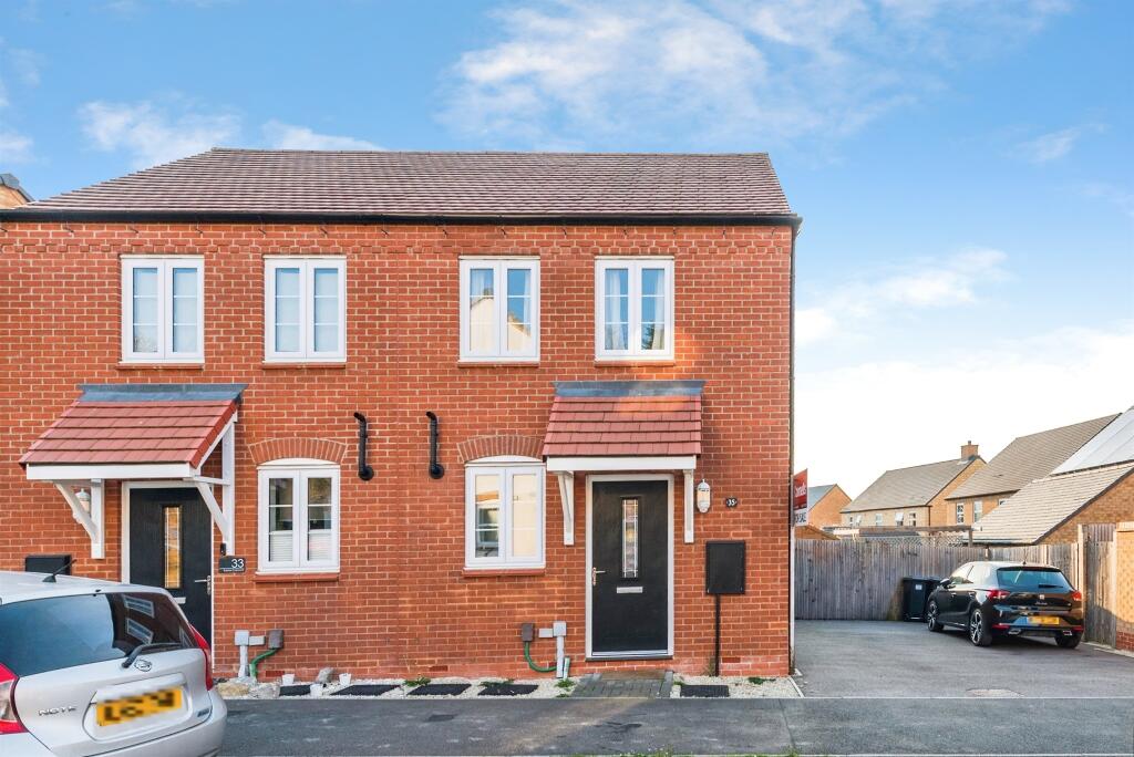 Main image of property: Kestrel Crescent, Witney