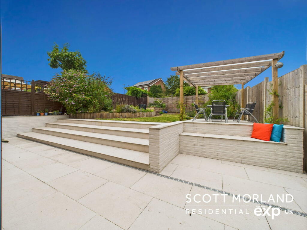 House in Basingstoke and Deane, Basingstoke - View 5