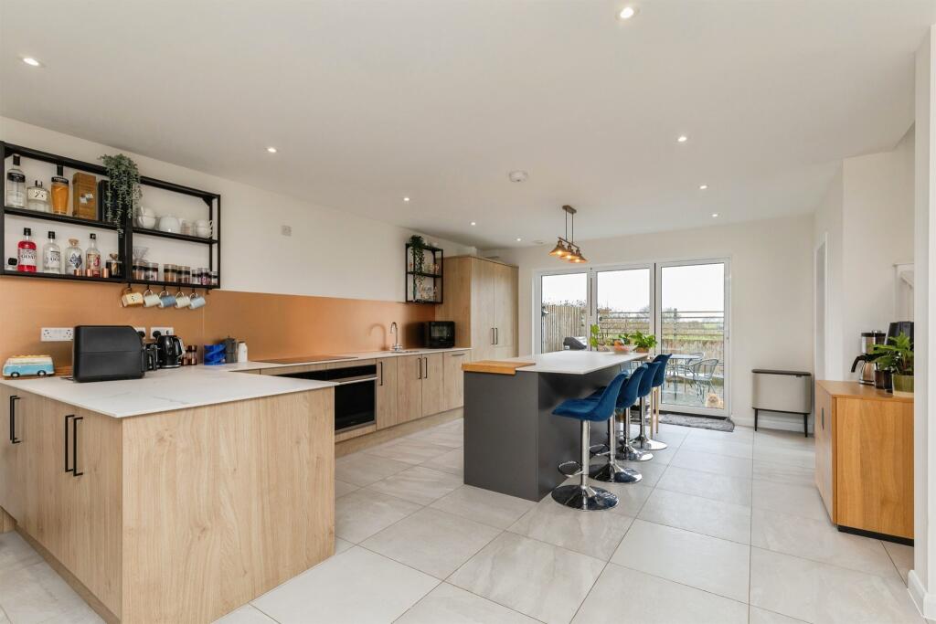 Broad Lane, Westerleigh, Bristol - View 5