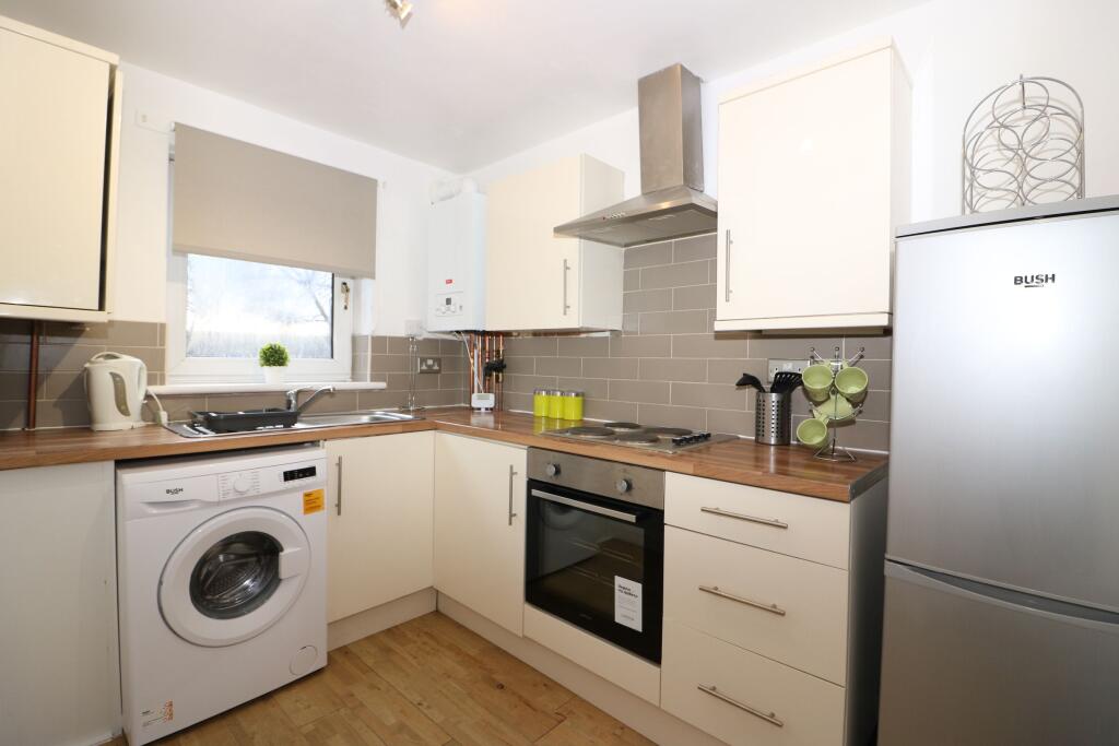 Apartment in Glasgow - View 3