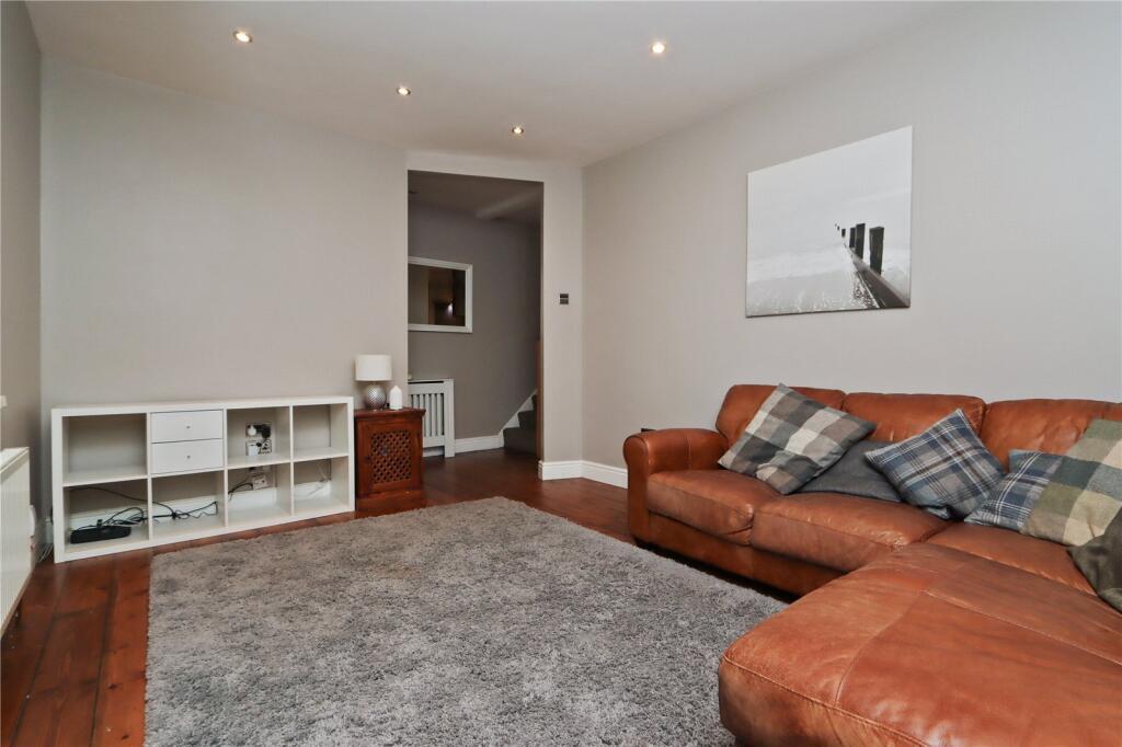 25 Beech Grove Terrace South, Ryton, Tyne and Wear NE40 4TW - View 3