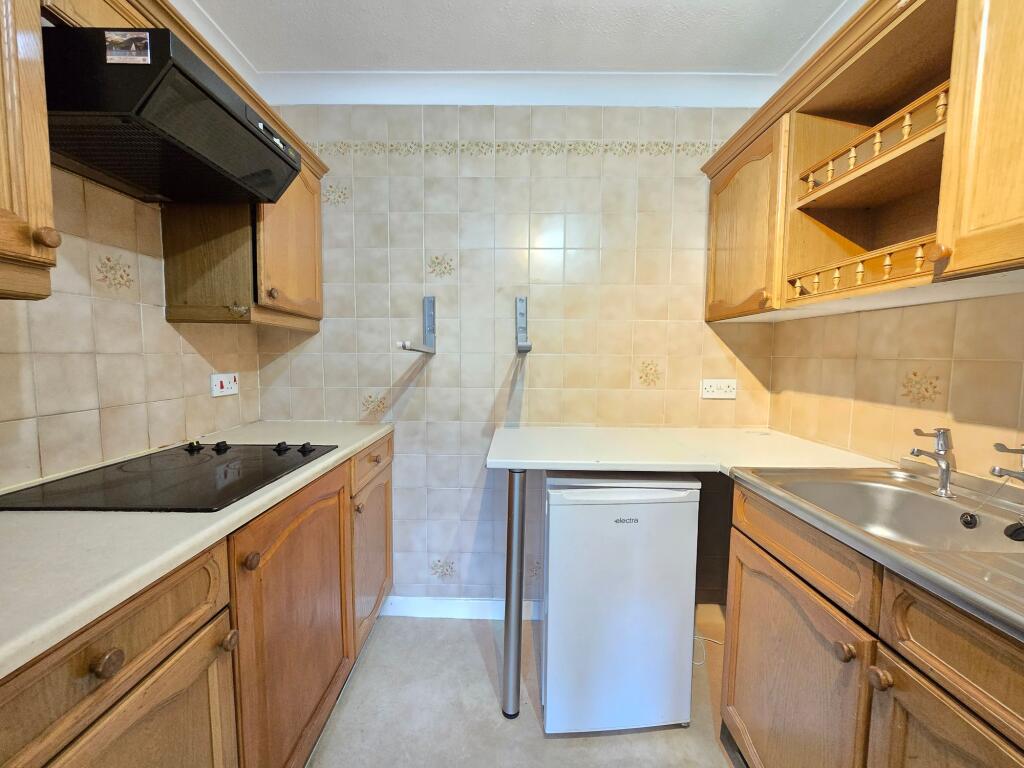 Apartment in Warrington - View 4