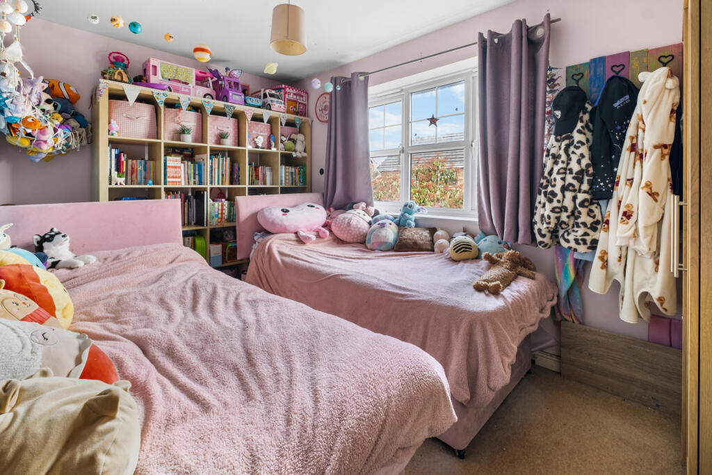 Additional image 9 of Vale Grove, Bromsgrove B60 3GE