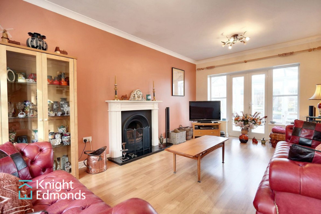 Main image of property: Collinge Close, East Malling, ME19