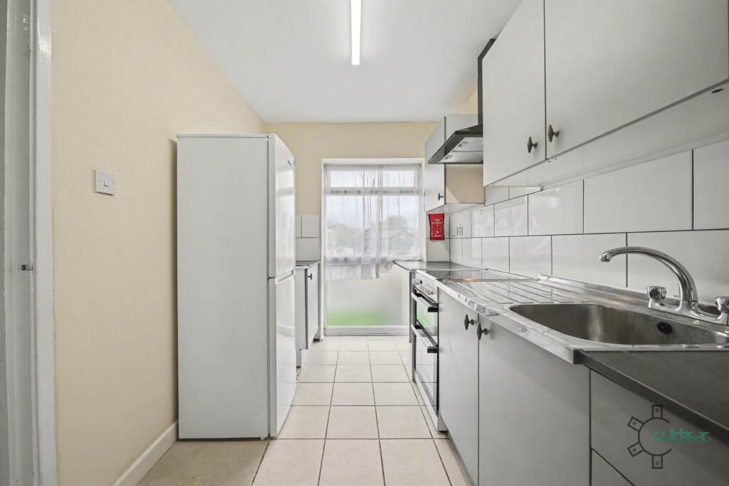 Apartment in London - View 3