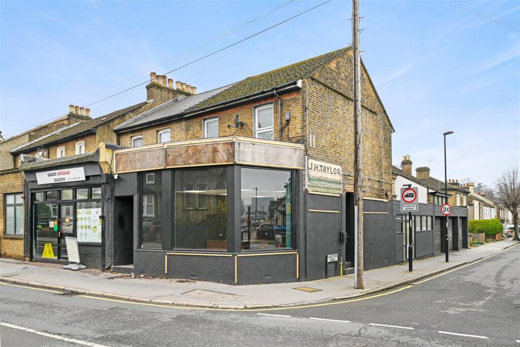 Main image of property: Selsdon Road, South Croydon