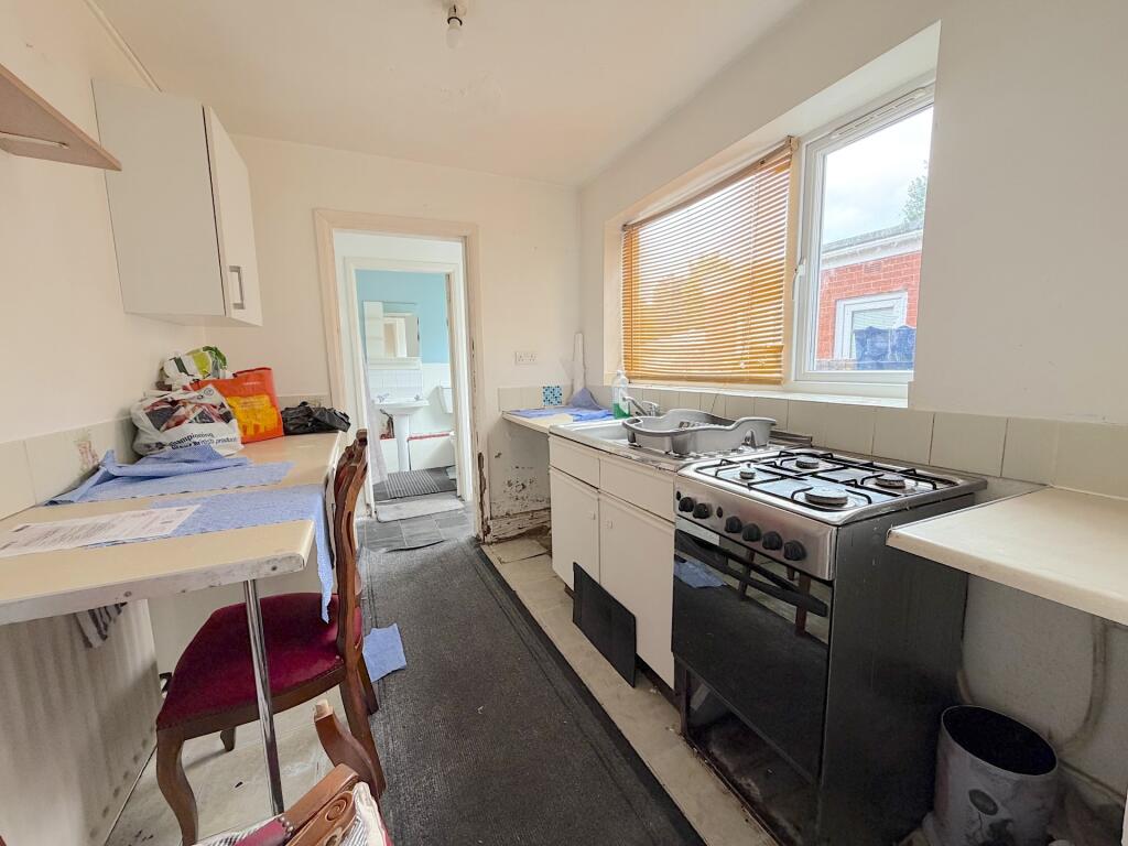 House in Wolverhampton, Low Hill - View 5