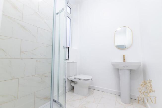 Bank Apartments Peveril St Nottingham NG7 4AH