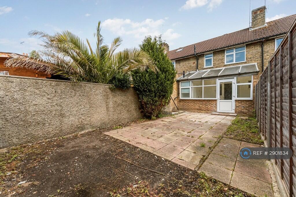 3 bedroom terraced house for rent