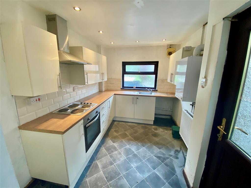 Main image of property: Glancynon Street