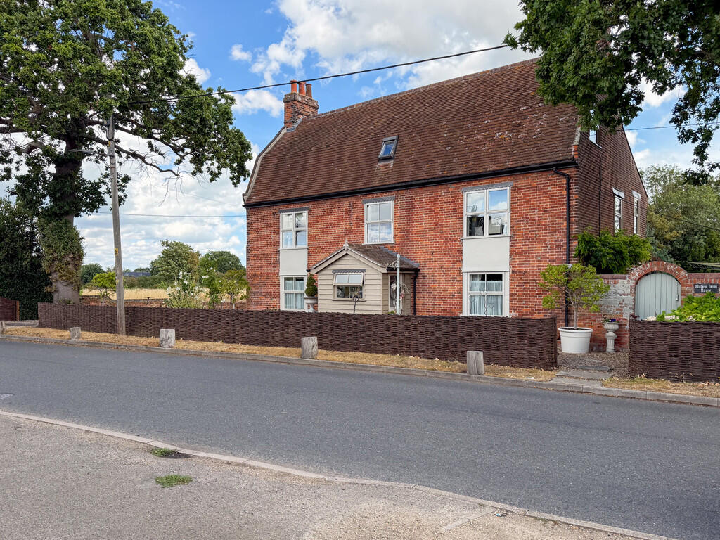 Main image of property: Halstead Road, Kirby-Cross, Frinton-on-Sea, Essex, CO13