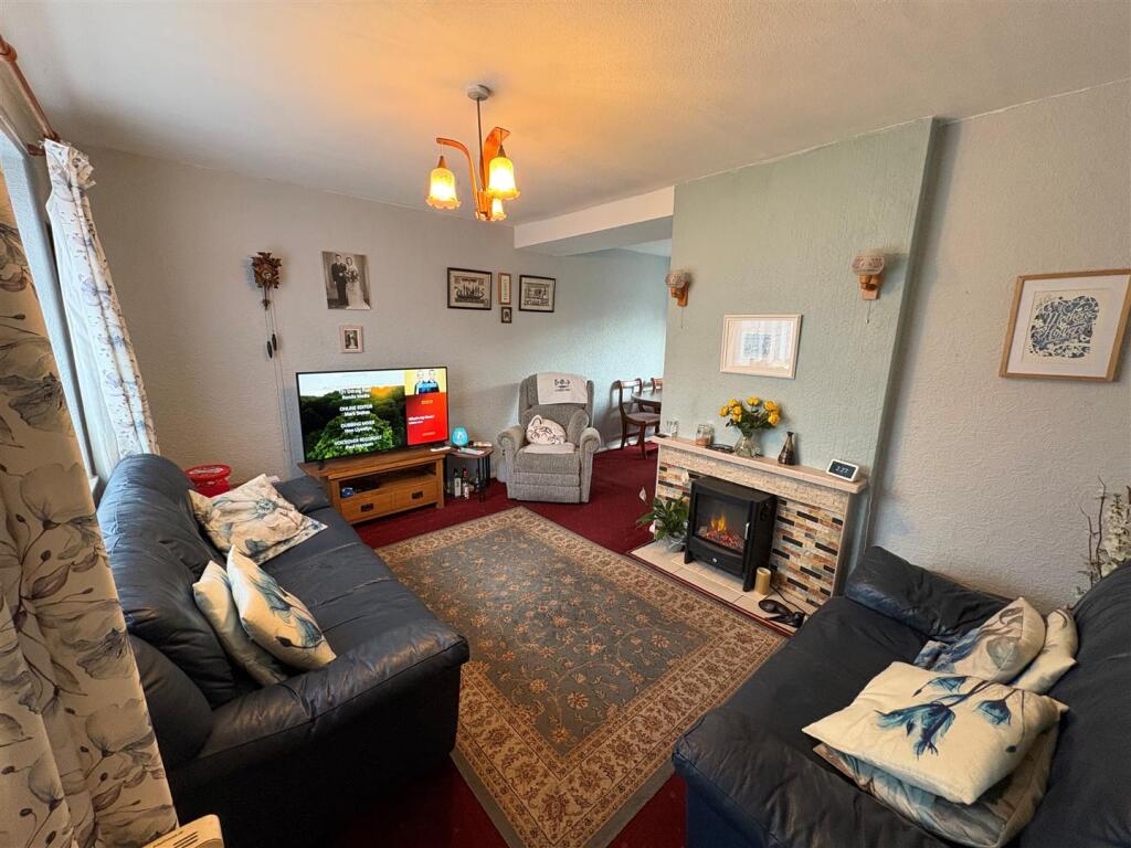 Swanage Avenue, Manchester photo 3