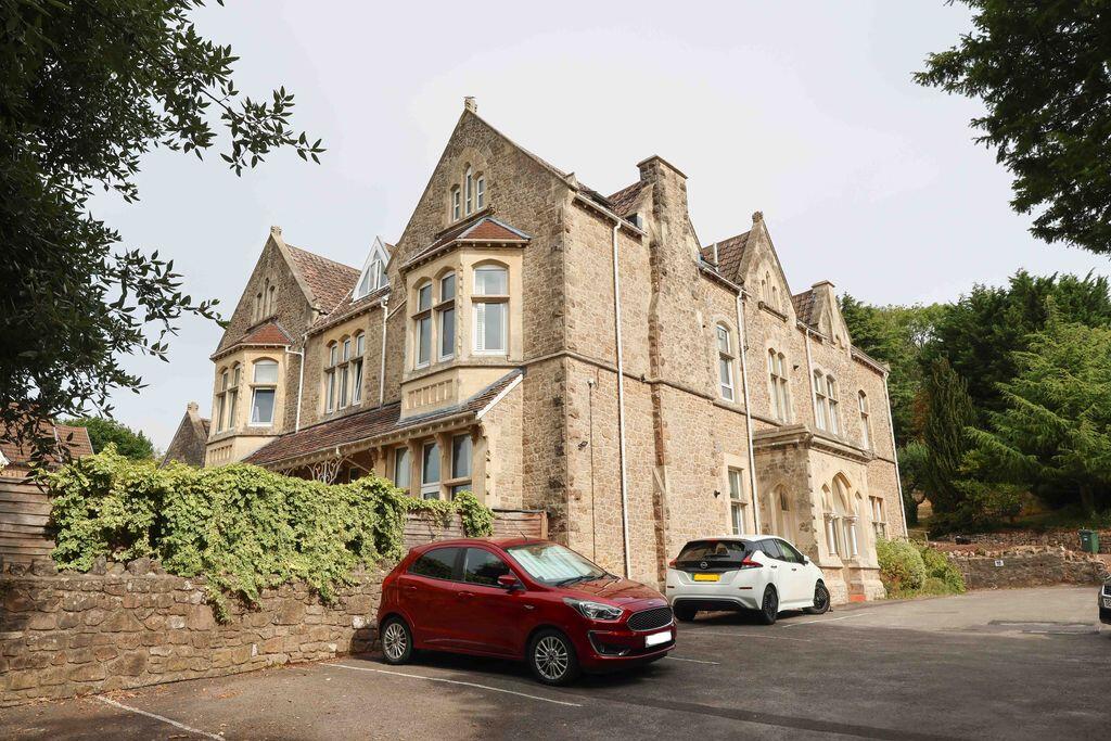 Apartment in Clevedon, Walton Park - View 4