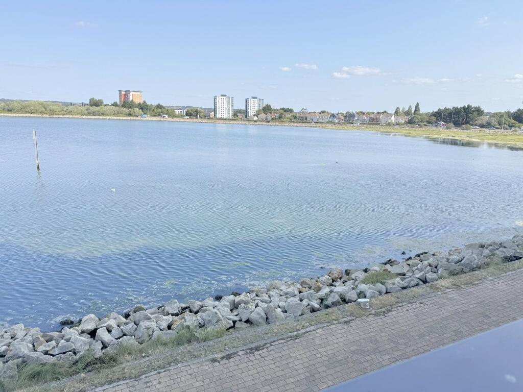 Apartment in Poole, Sterte - View 5