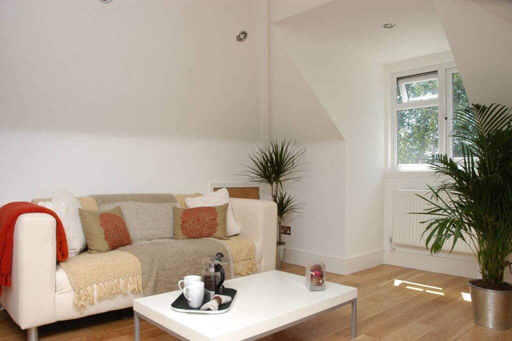 Main image of property: Lodge Lane, Finchley, London, N12