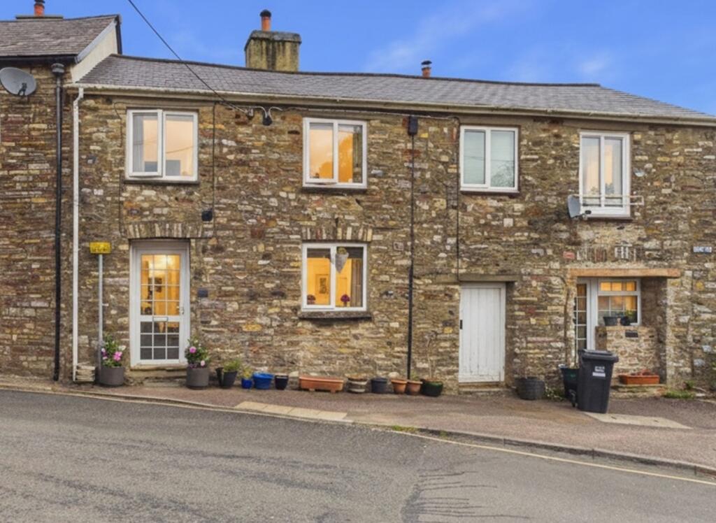 Main image of property: High Street Bampton, Bampton, Tiverton, Devon, EX16