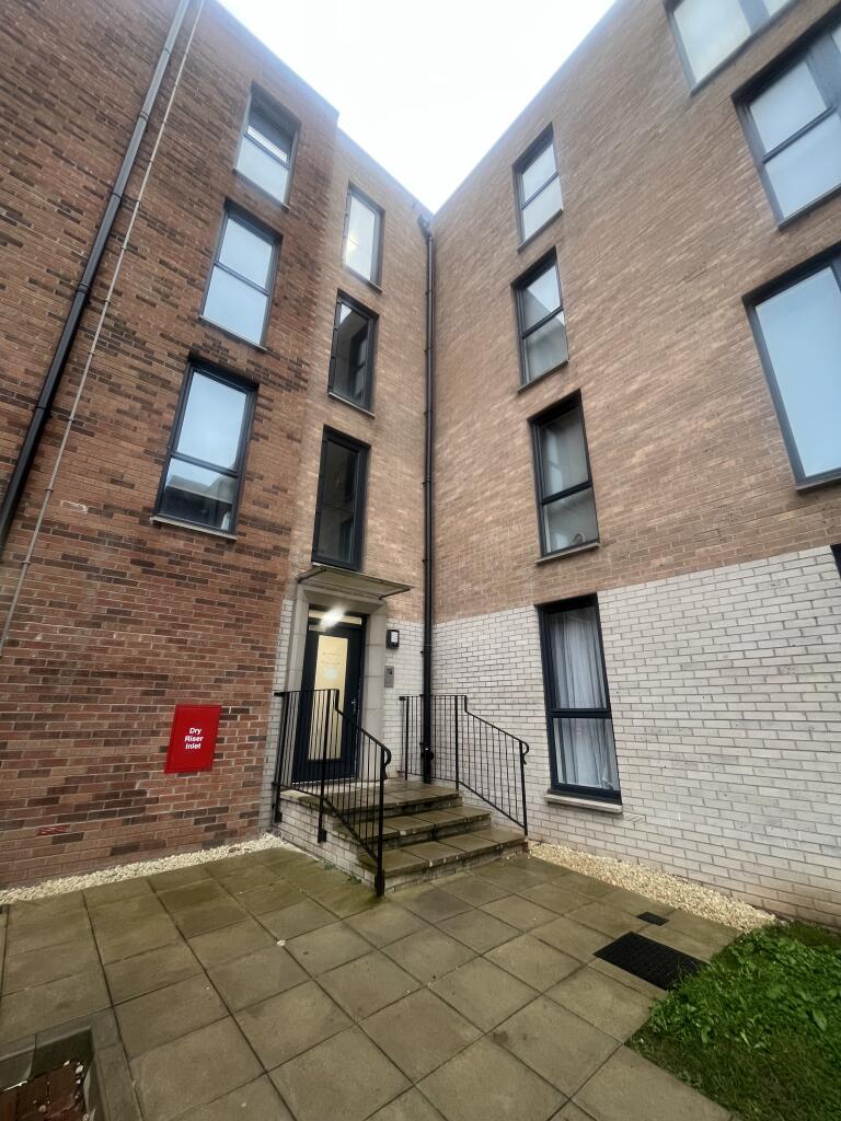 Main image of property: Flat 8, 3 Baileyfield Crescent, Edinburgh