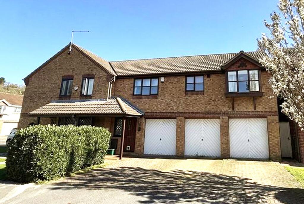 Main image of property: Verona Avenue, Colwick, Nottingham