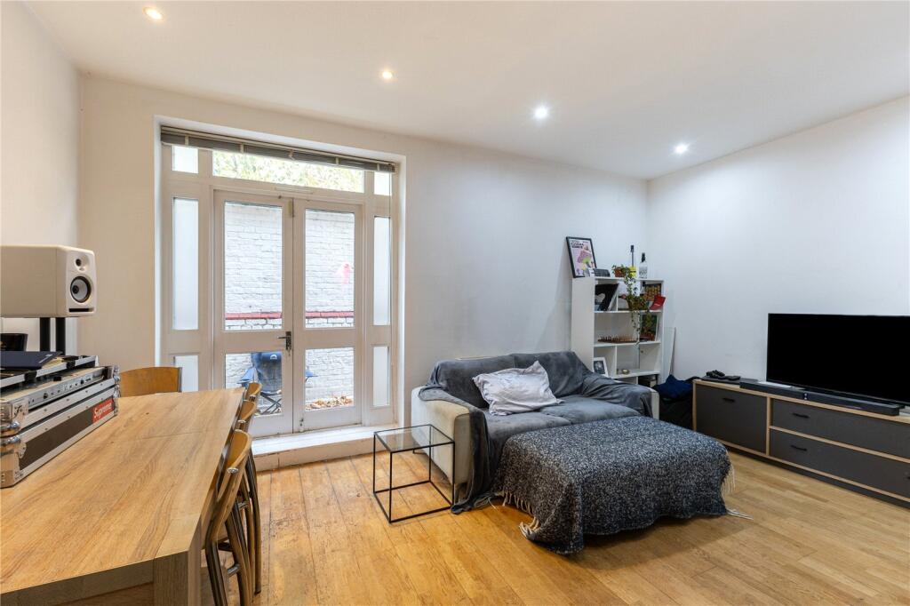 Lauriston Road, London, E9 photo 2
