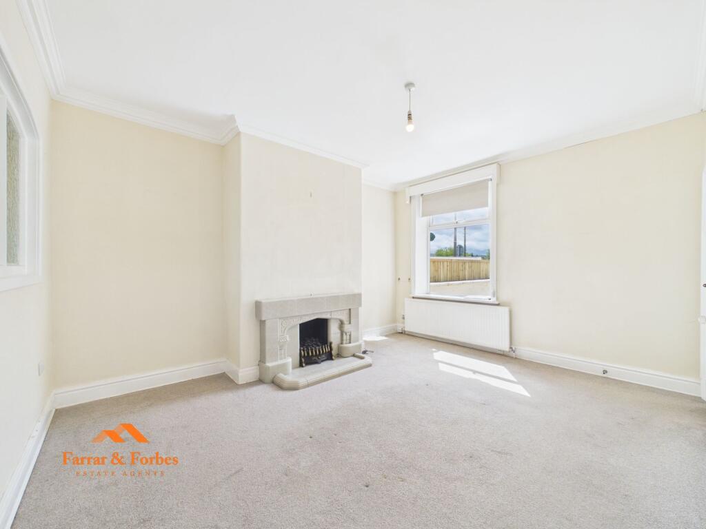 Regent Avenue, Colne, BB8 - View 5