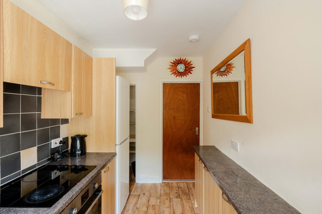 House in Bristol, Northville - More