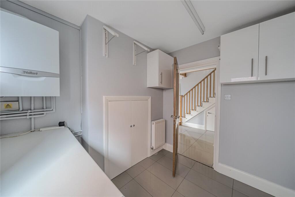 Additional image 13 of Bradmore Way, Brookmans Park, Hatfield, Hertfordshire, AL9