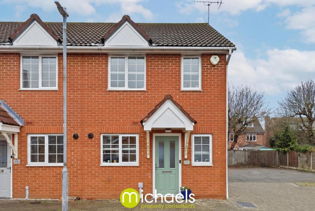 2-bed terraced on Lucius Crescent, Colchester, Colchester, CO4, £280,000