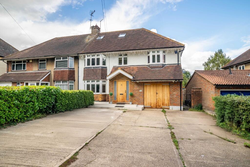 Main image of property: Napsbury Lane, St. Albans, Hertfordshire, AL1